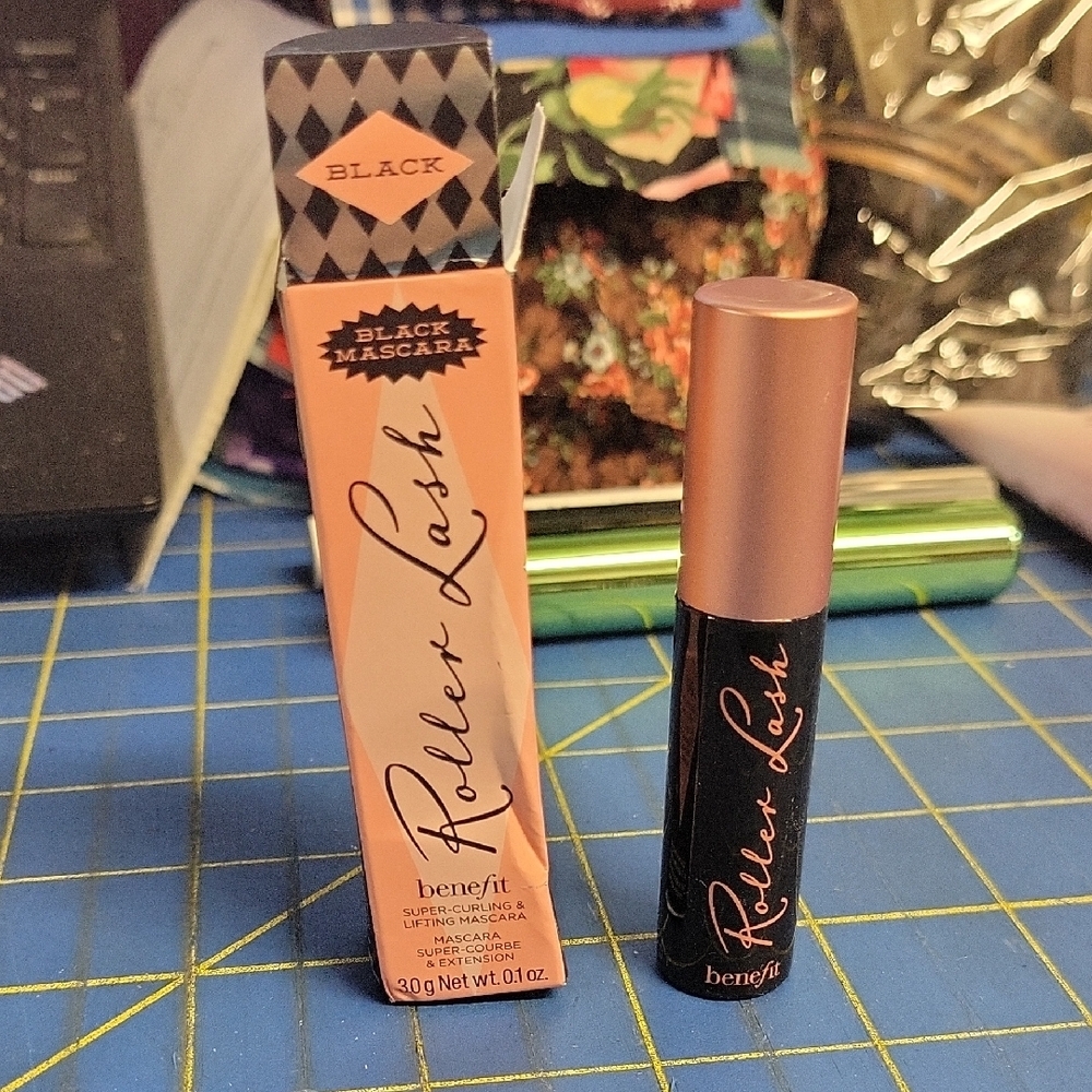 Benefit Roller Lash Mascara in Black NIB